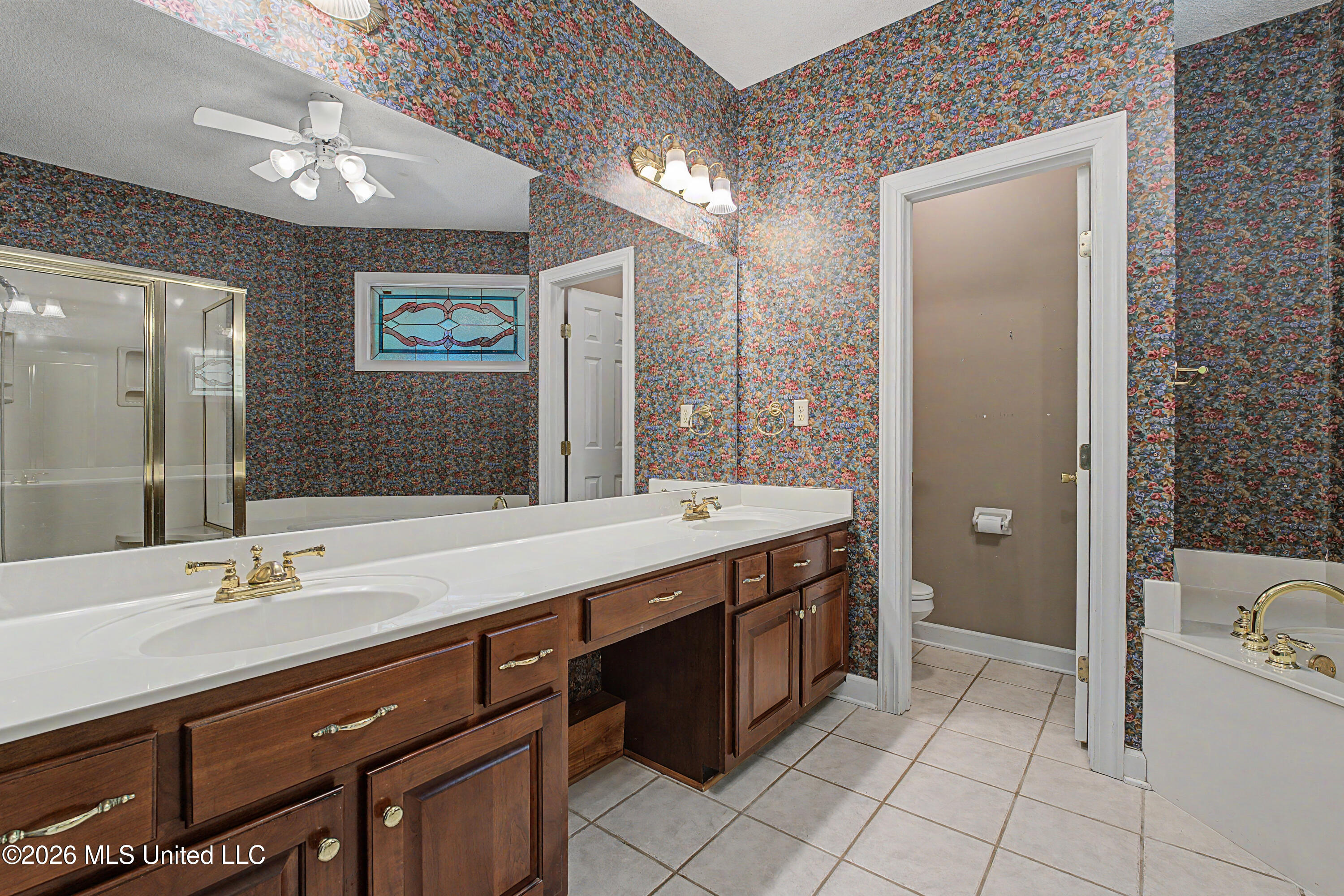 8200 Hunters Run Cove Olive Branch, MS 38654 - Photo 26 of 33 Photo Jul 11 2026, 9 53 08 PM (21)