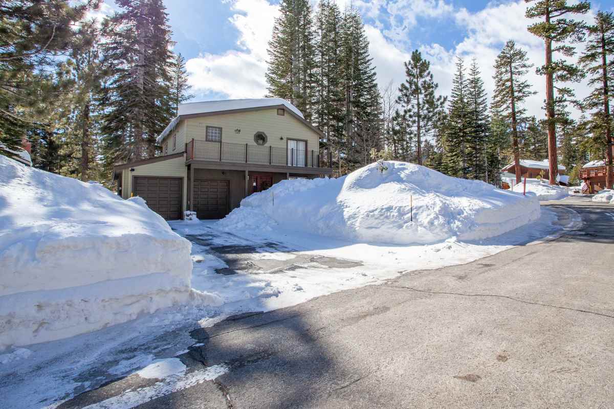 58 Ridgecrest Drive Mammoth Lakes, CA 93546 - Photo 1 of 32 Gallery Image 1