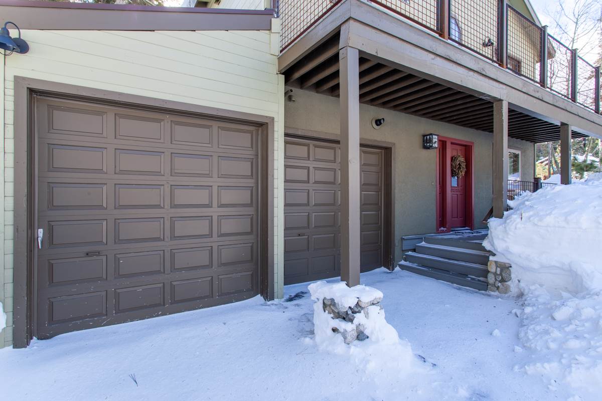 58 Ridgecrest Drive Mammoth Lakes, CA 93546 - Photo 3 of 32 Gallery Image 3
