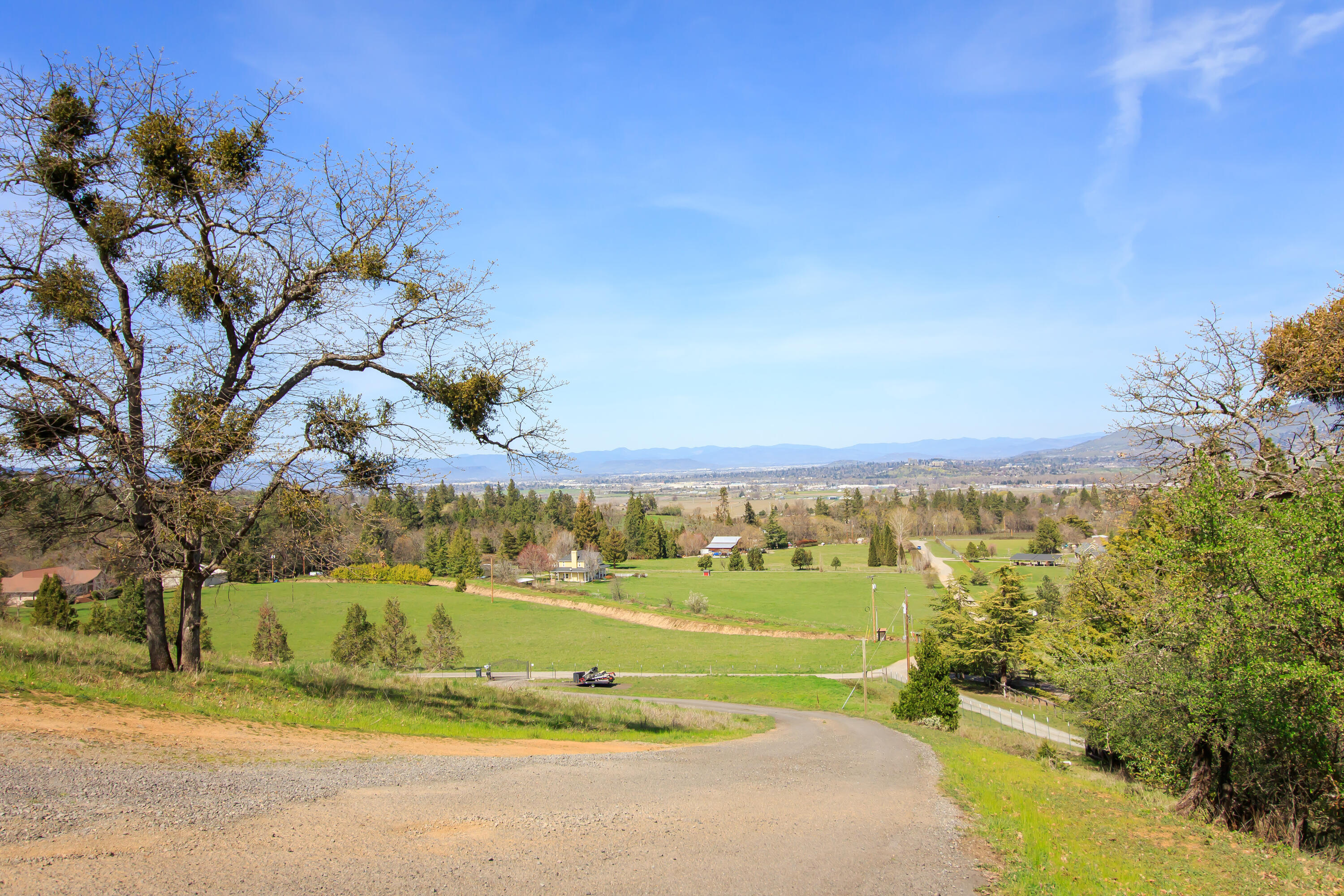 2545 Pioneer Road Talent, OR 97540 - Photo 42 of 42 41