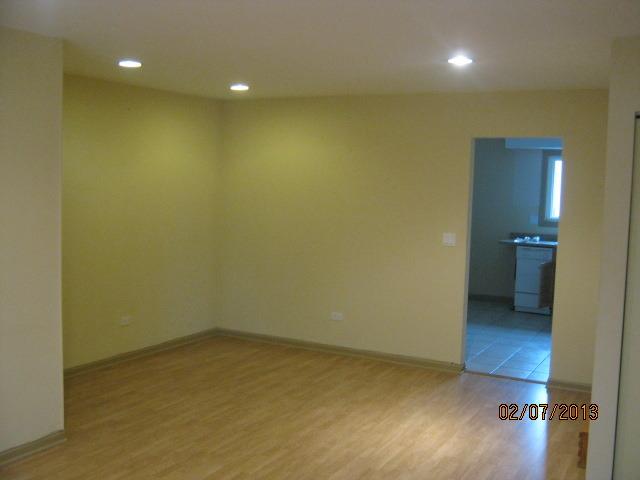 115 East Dundee Road, Unit 3S Wheeling, IL 60090 - Photo 4 of 10