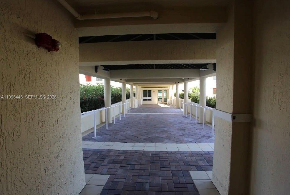 7350 Southwest 89th Street, Unit 1102S Miami, FL 33156 - Photo 6 of 30 a view of a porch