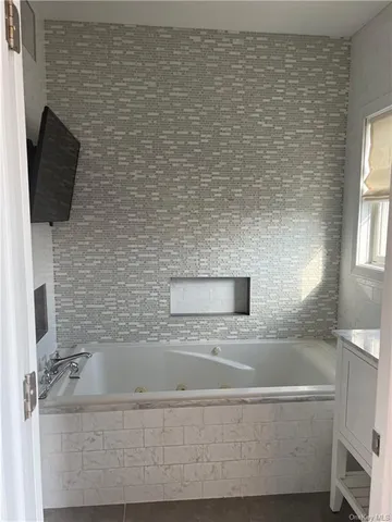 $4,500,000 | 240-250 Pelham Road, New Rochelle, NY 10805