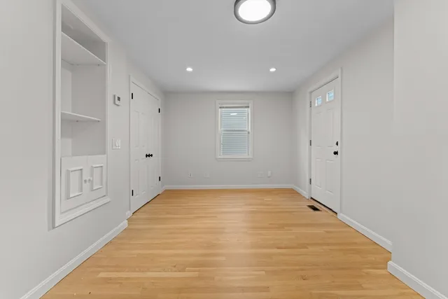 a view of empty room with window