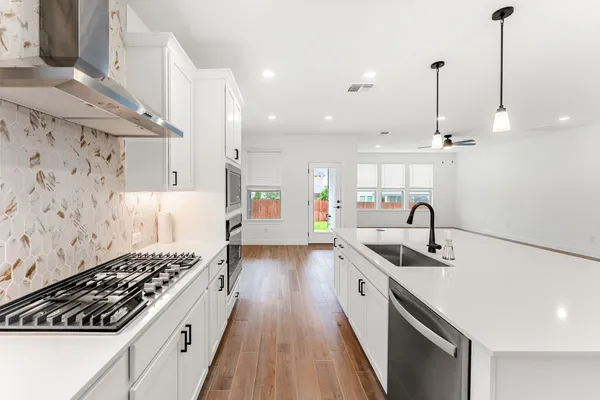 $3,200 | 201 Bristlecone Bend, Liberty Hill, TX 78642