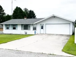 $245,000 | 3305 Whistle Lane, Two Rivers, WI 54241