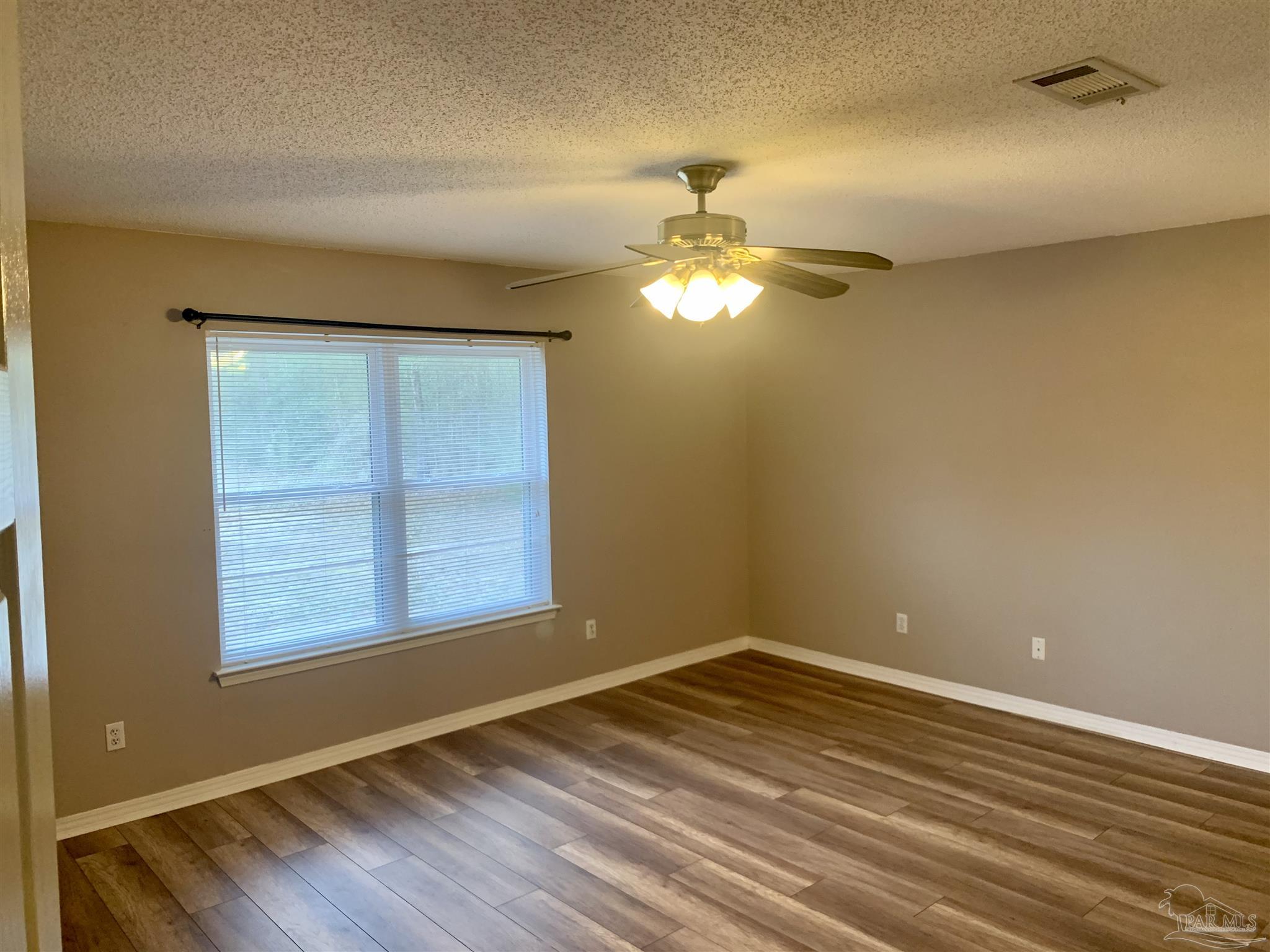 5836 Gulf Road Milton, FL 32583 - Photo 17 of 20