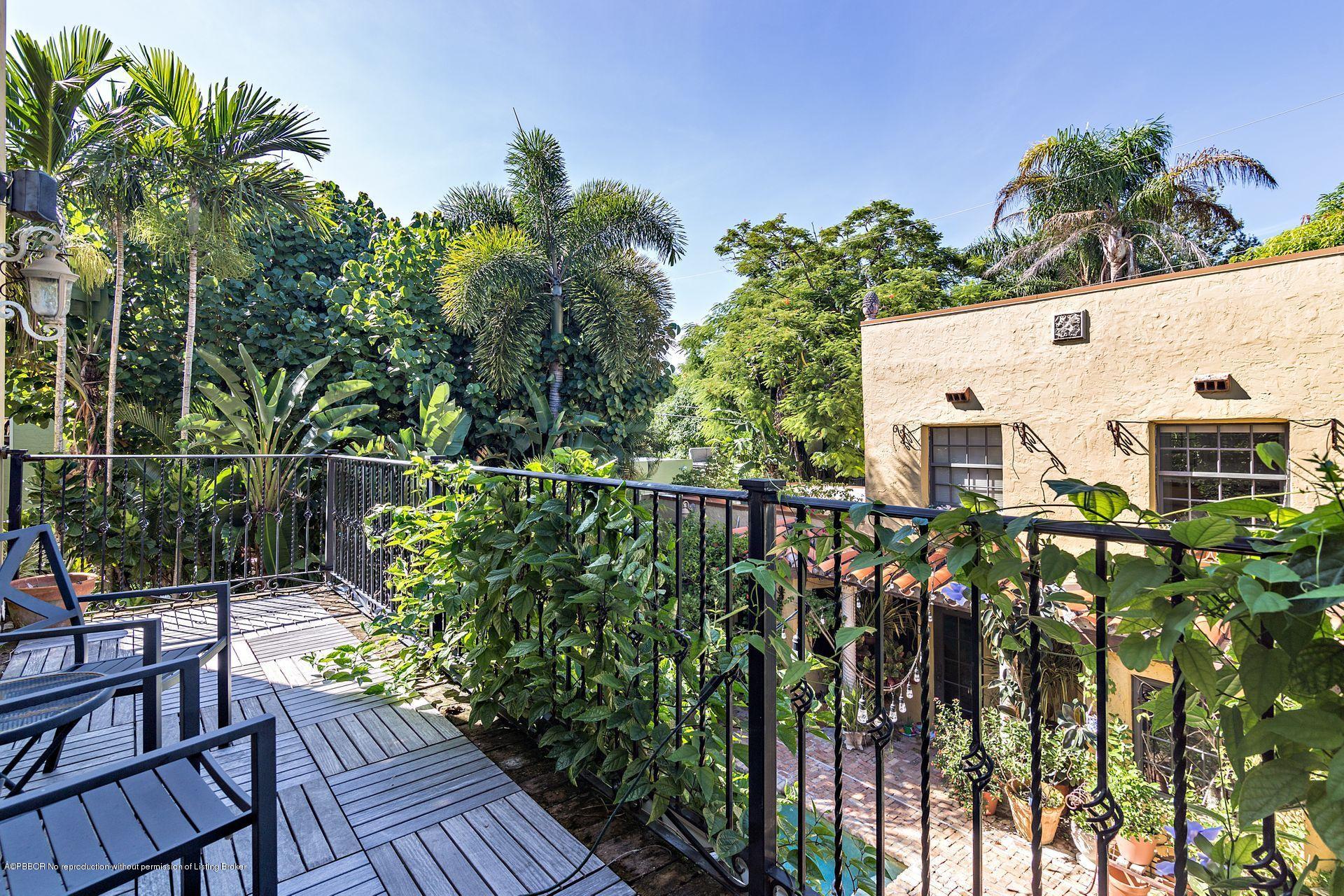713 Sunset Road West Palm Beach, FL 33401 - Photo 25 of 47 25