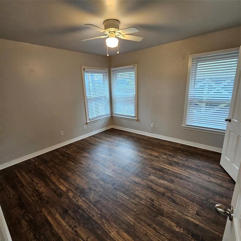 3911 Prescott Avenue Dallas, TX 75219 - Photo 15 of 18 2 closets in bedroom