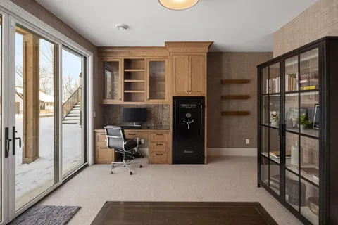 $3,150,000 | 4972 Bridgevine Way, Independence, MN 55359