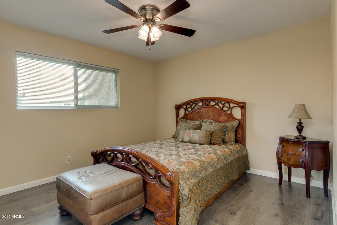 5525 East Thomas Road, Unit R13 Phoenix, AZ 85018 - Photo 17 of 25 20-Thomas