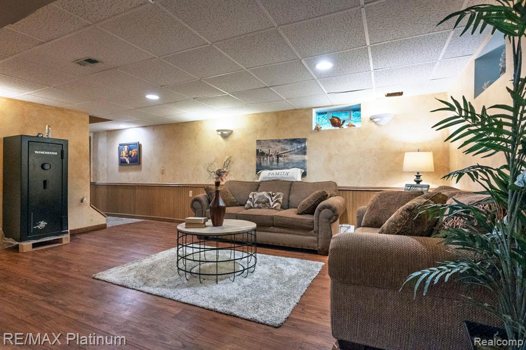 2757 South Hacker Road Brighton, MI 48114 - Photo 36 of 59