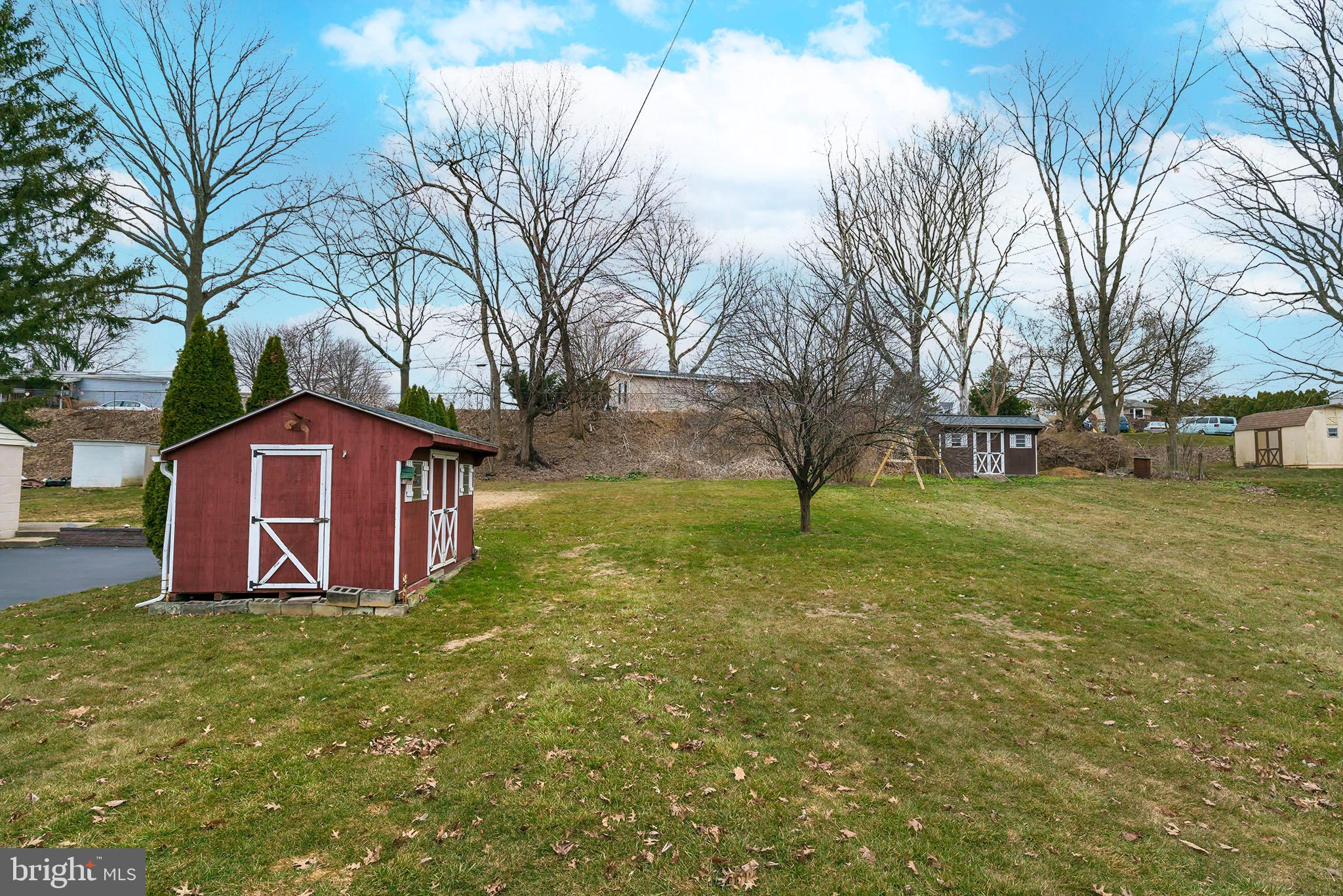 121 Old Mill Road Ephrata, PA 17522 - Photo 30 of 37 Backyard