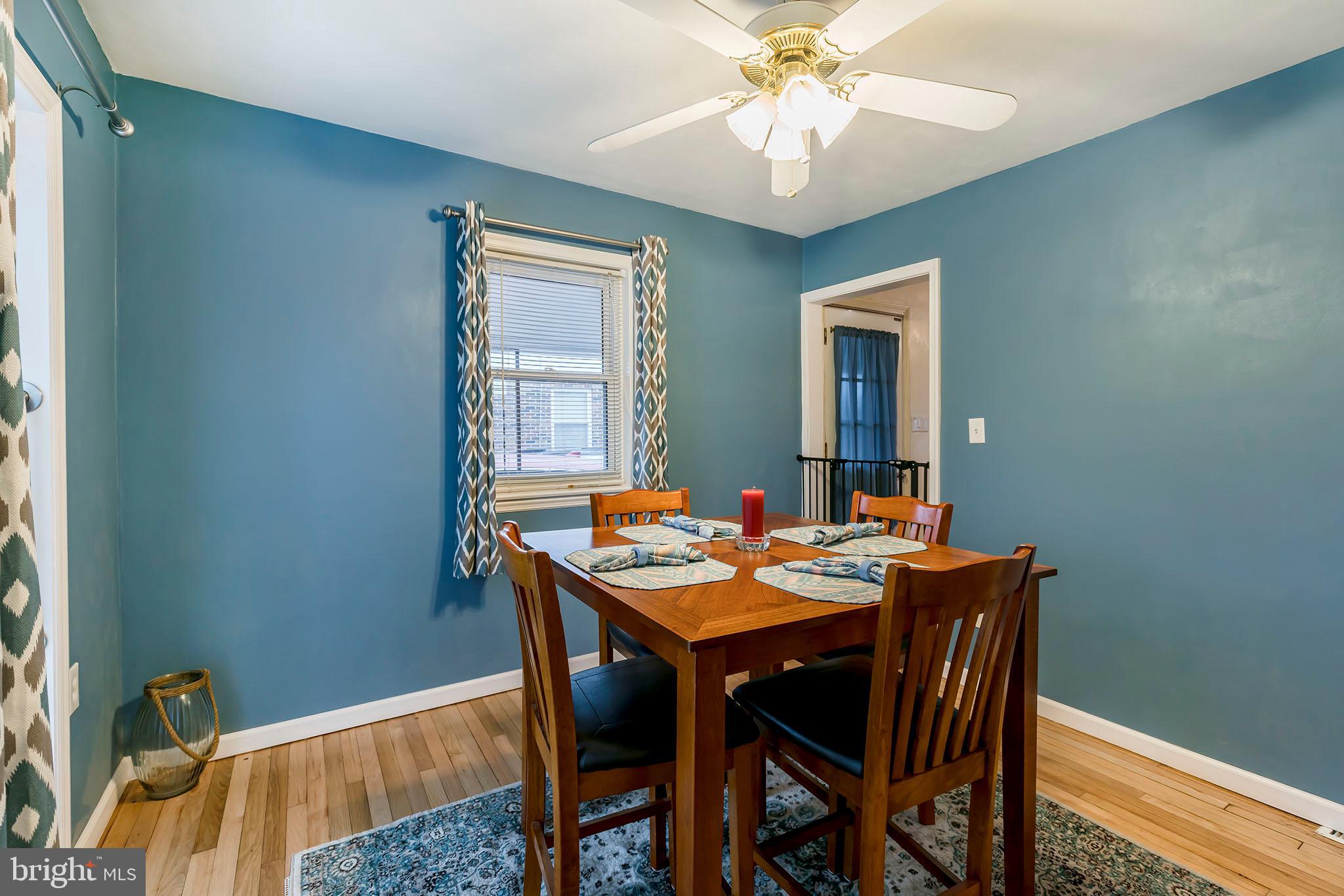 121 Old Mill Road Ephrata, PA 17522 - Photo 7 of 37 Dining Room