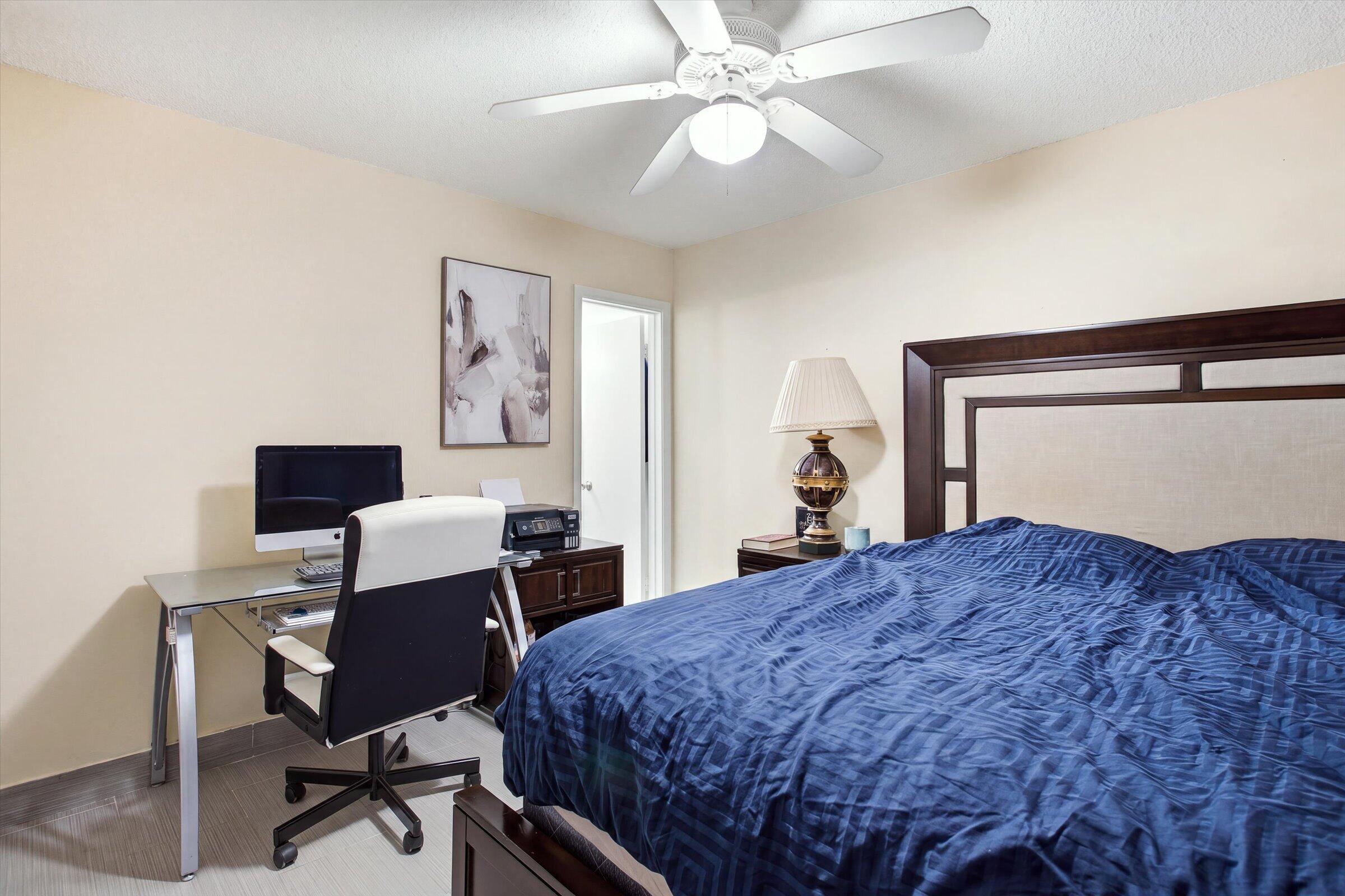 600 Southwest 2nd Avenue, Unit 133D Boca Raton, FL 33432 - Photo 11 of 13 Master bedroom