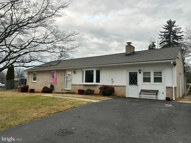 $314,900 | 20800 Emerald Drive, Hagerstown, MD 21742