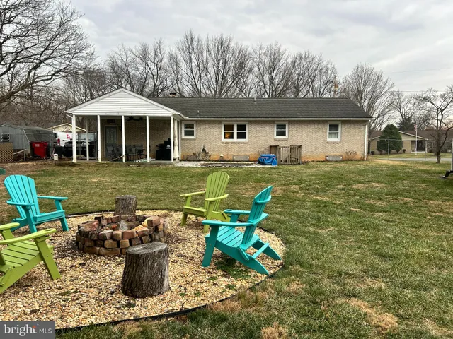 $314,900 | 20800 Emerald Drive, Hagerstown, MD 21742