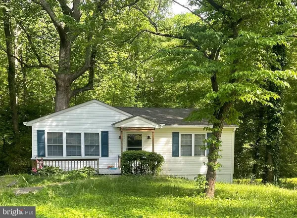 $239,000 | 241 Wallace Street, Warsaw, VA 22572