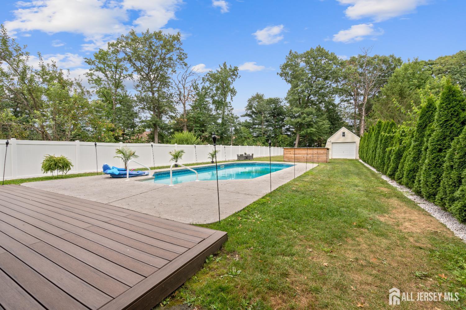 695 Spruce Road North Brunswick, NJ 08902 - Photo 58 of 63