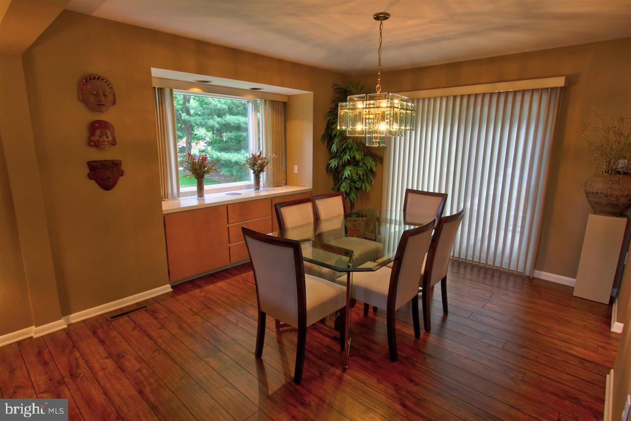 1427 Appletree Road Harrisburg, PA 17110 - Photo 13 of 25 Gallery Image 13