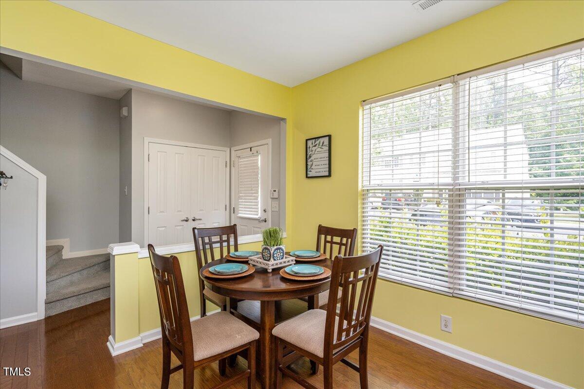 8219 Clasara Circle Raleigh, NC 27613 - Photo 6 of 19 06-- 4