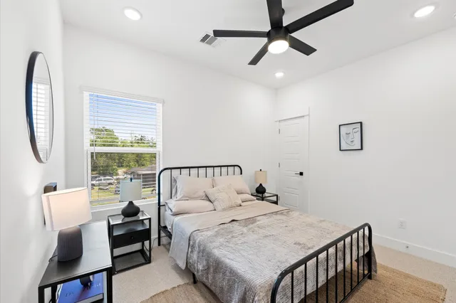 $2,345 | 5816 Highland Sky Lane, Houston, TX 77091