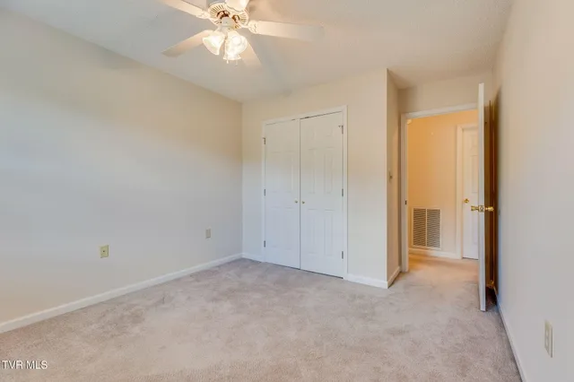 $249,900 | 143 Eagle View Private Drive, Unit 143, Blountville, TN 37617