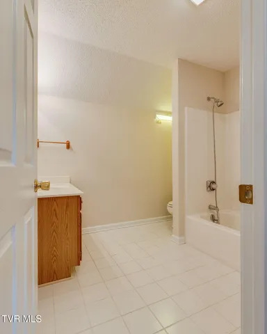 $249,900 | 143 Eagle View Private Drive, Unit 143, Blountville, TN 37617