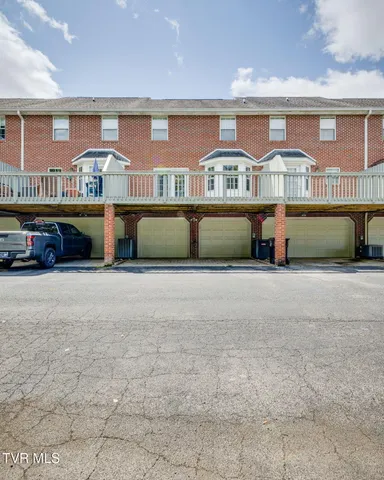 $249,900 | 143 Eagle View Private Drive, Unit 143, Blountville, TN 37617