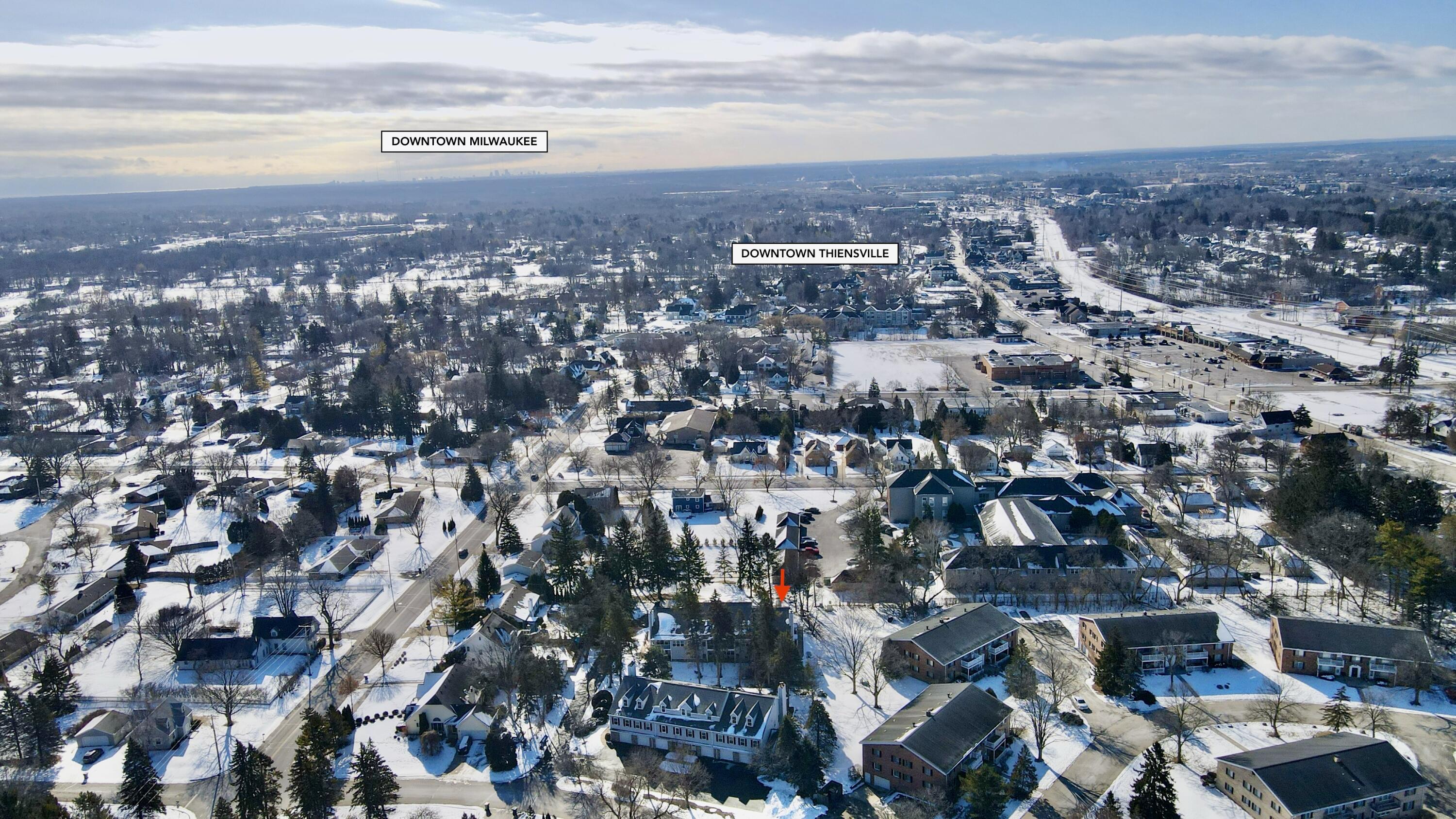 173 Heidel Road Thiensville, WI 53092 - Photo 31 of 34 South Facing Aerial