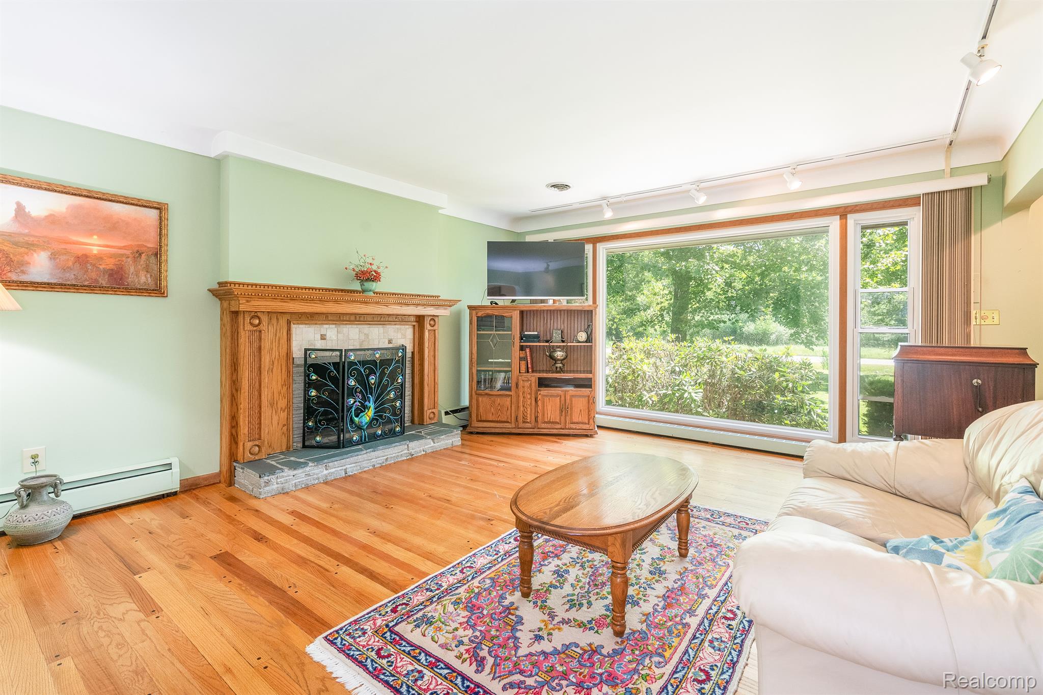 23300 Middlebelt Road New Boston, MI 48164 - Photo 2 of 43 Gallery Image 2