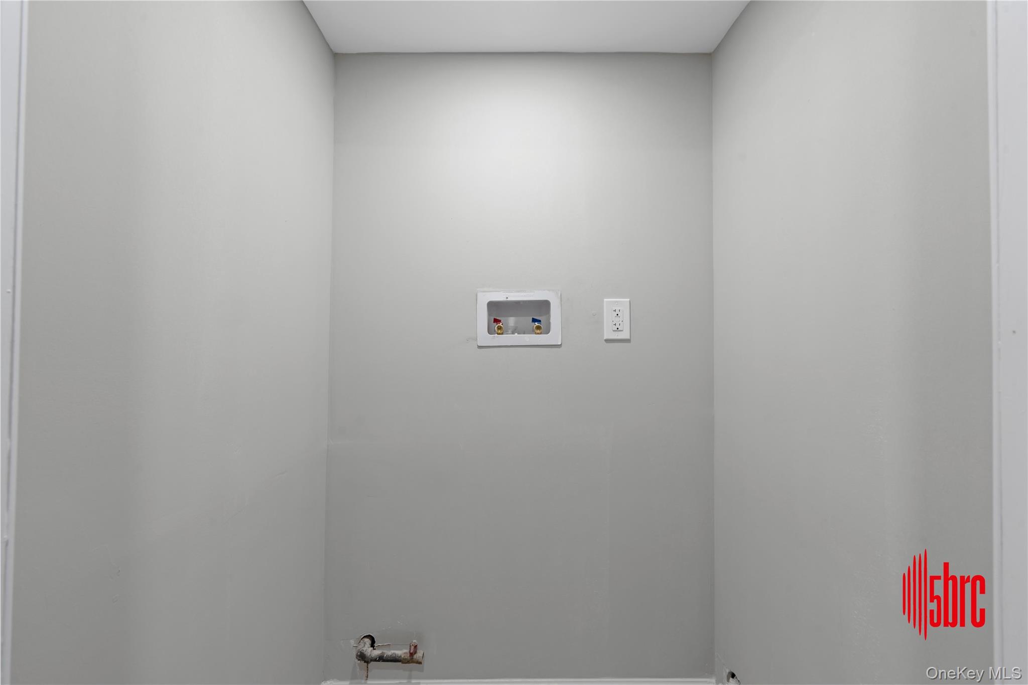 217-39 114th Road Queens, NY 11411 - Photo 16 of 23 Laundry area with hookup for a washing machine