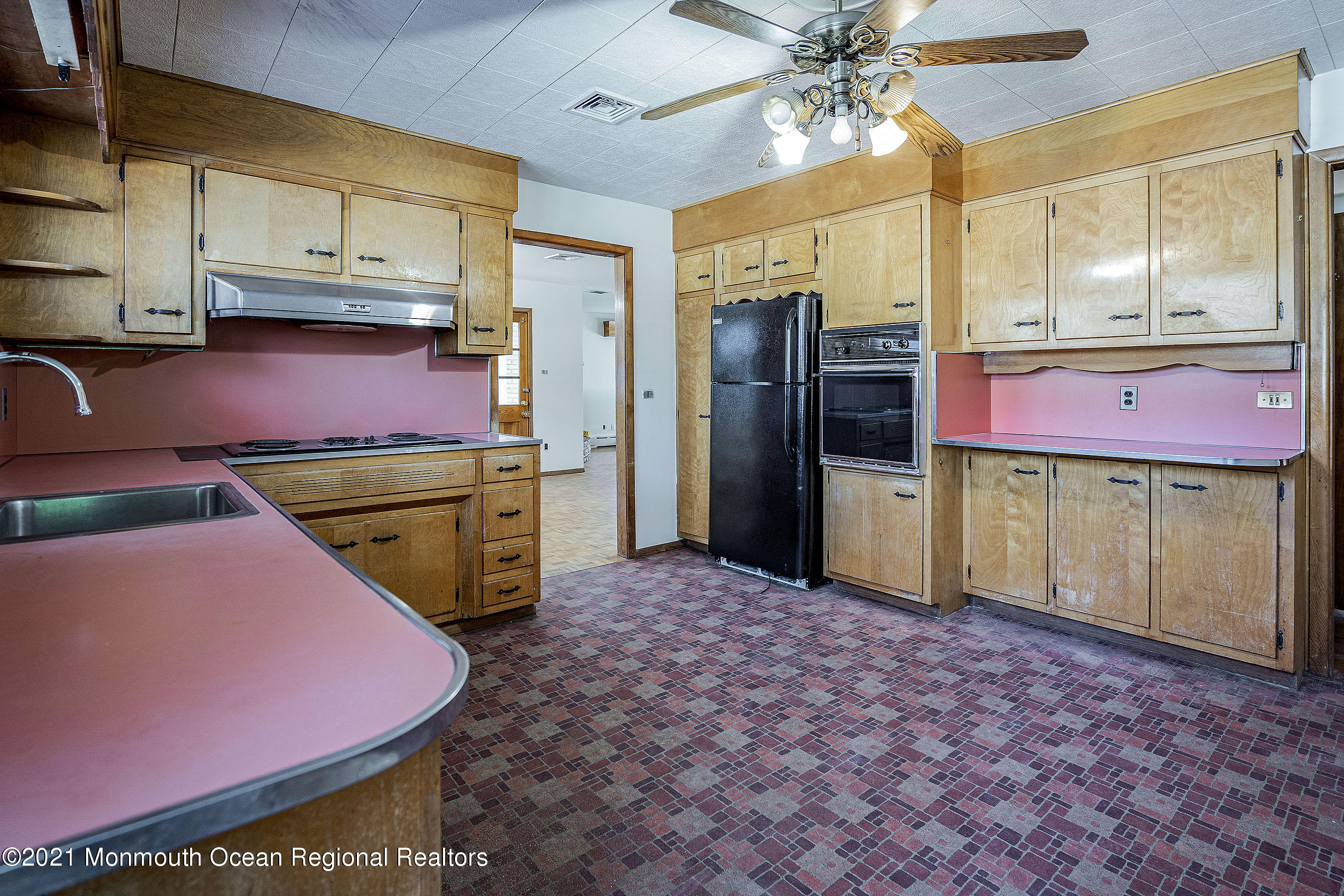 226 Hope Road Tinton Falls, NJ 07724 - Photo 12 of 28 Kitchen