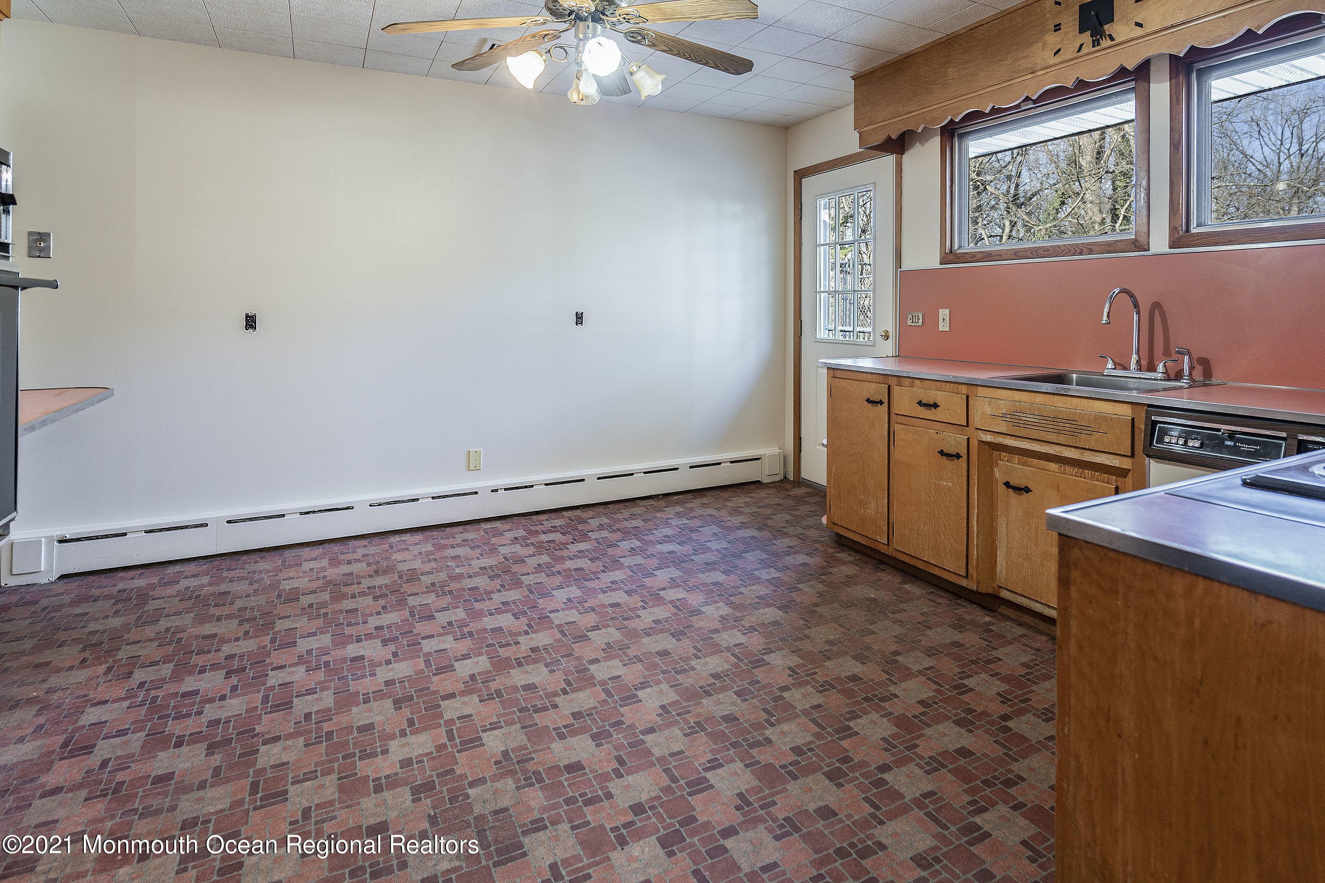 226 Hope Road Tinton Falls, NJ 07724 - Photo 15 of 28 Kitchen1E