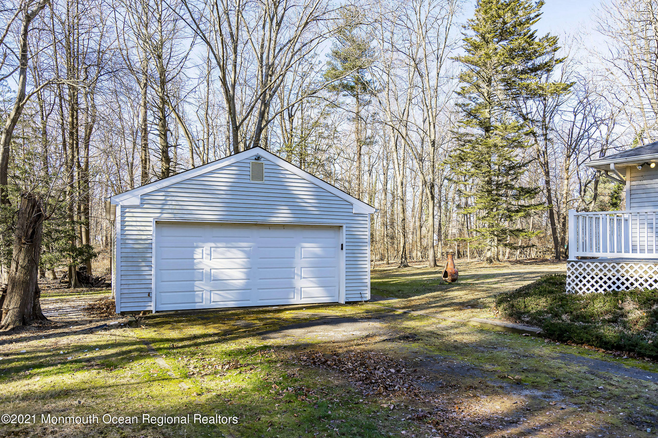 226 Hope Road Tinton Falls, NJ 07724 - Photo 23 of 28 Garage