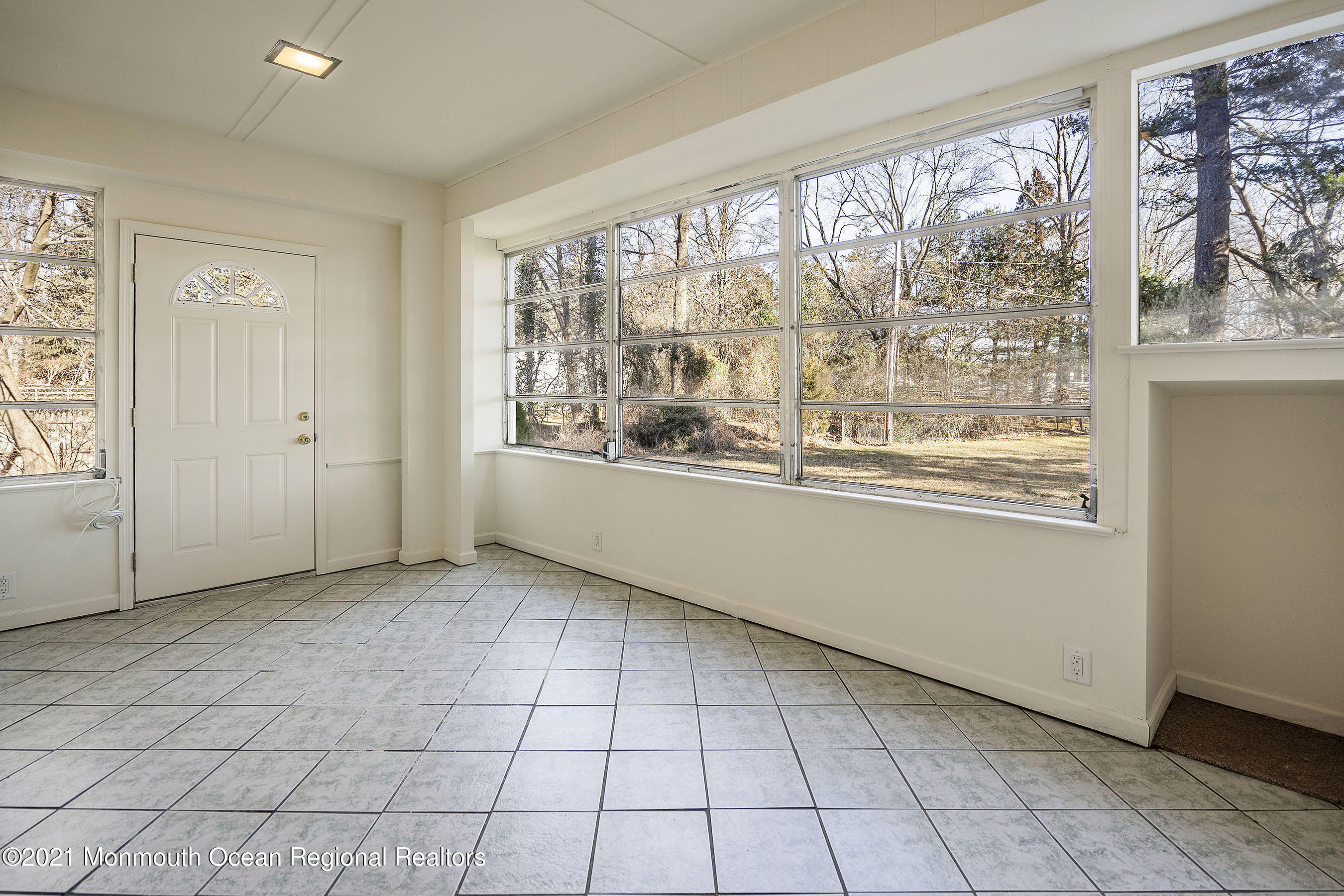 226 Hope Road Tinton Falls, NJ 07724 - Photo 9 of 28 Foyer
