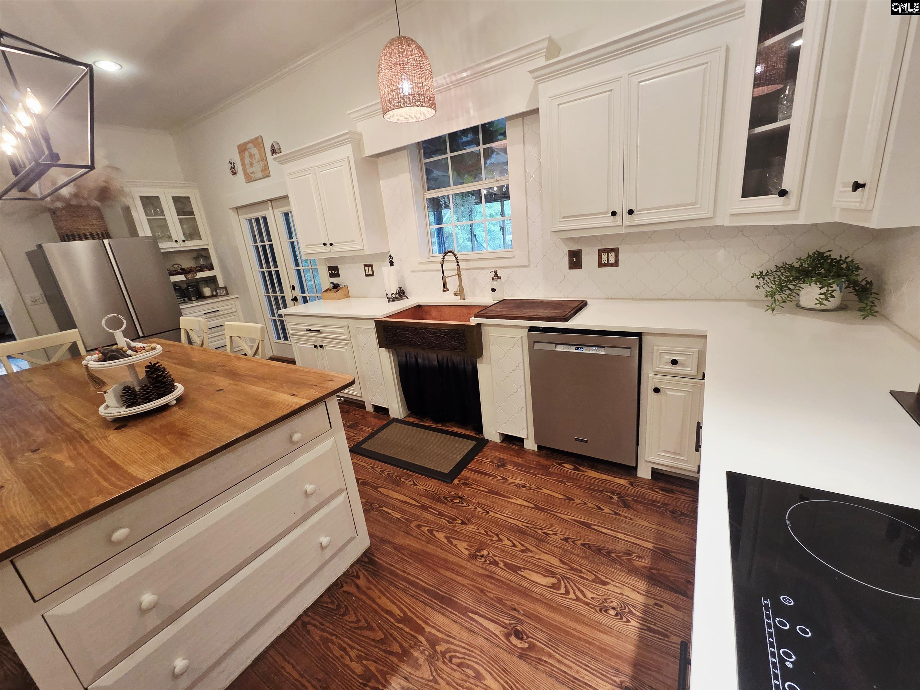1366 Old Golf Course Road Batesburg, SC 29006 - Photo 4 of 59