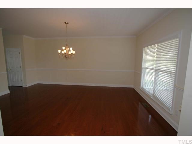 10624 Friendly Neighbor Lane Raleigh, NC 27614 - Photo 3 of 12 Gallery Image 3