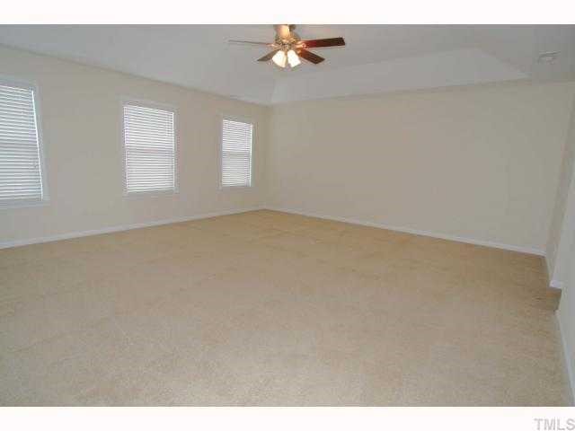 10624 Friendly Neighbor Lane Raleigh, NC 27614 - Photo 7 of 12 Gallery Image 7