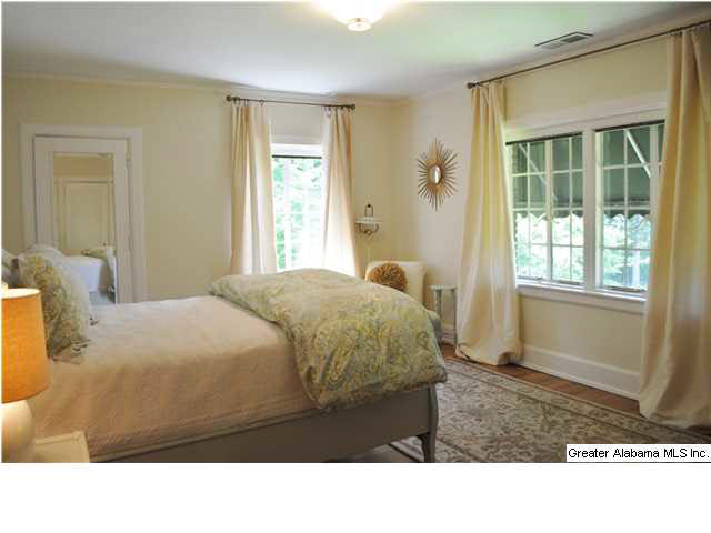 833 Essex Road Birmingham, AL 35222 - Photo 18 of 29