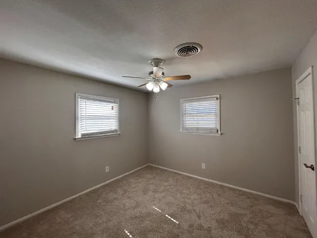 $1,200 | 4806 13th Street, Lubbock, TX 79416