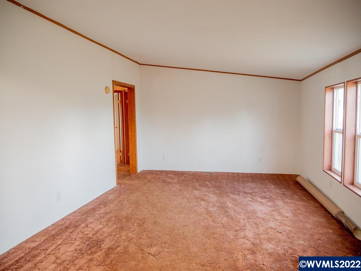 30286 Horseshoe Loop Lebanon, OR 97355 - Photo 6 of 18 Gallery Image 6