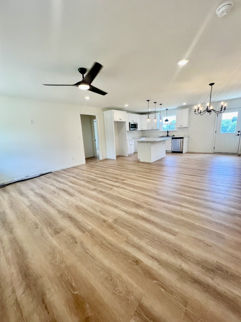 5702 Little Dry Creek Road Pulaski, TN 38478 - Photo 5 of 31 Gallery Image 5