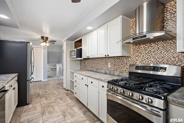 $239,900 | 947 East Marshall Street, Morton, IL 61550