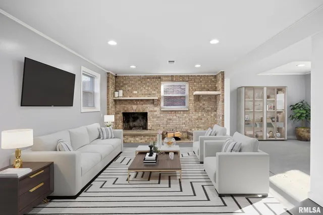 $239,900 | 947 East Marshall Street, Morton, IL 61550