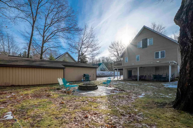 $425,000 | 410 North Spencer Road, Mears, MI 49436