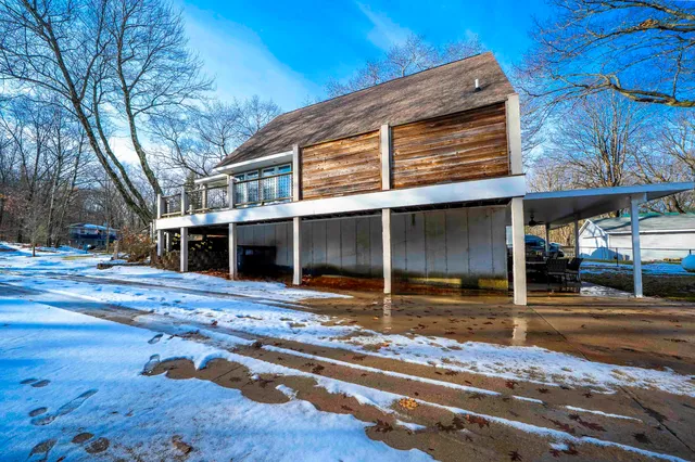 $425,000 | 410 North Spencer Road, Mears, MI 49436