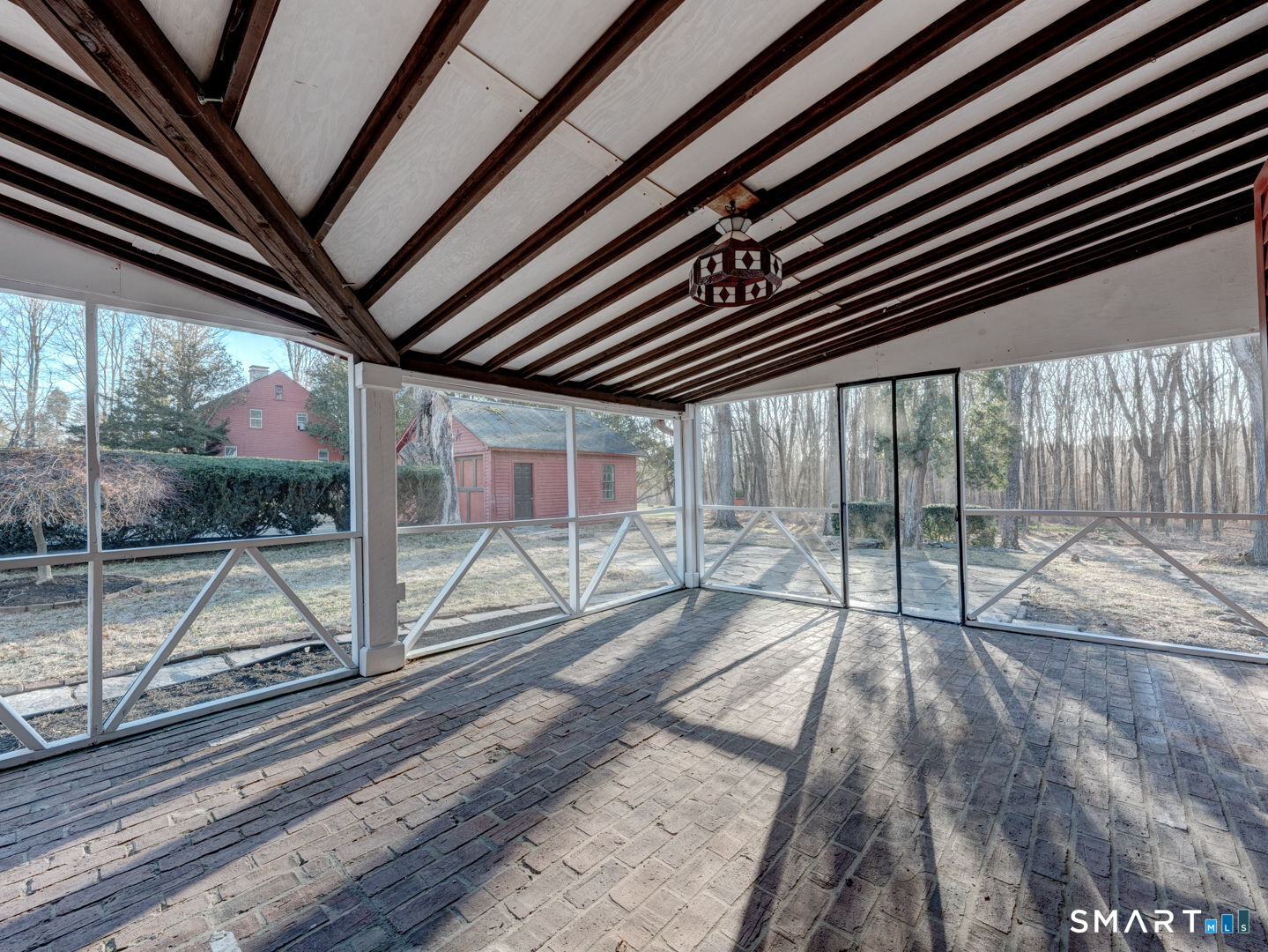 668 Middle Turnpike Mansfield, CT 06268 - Photo 11 of 37