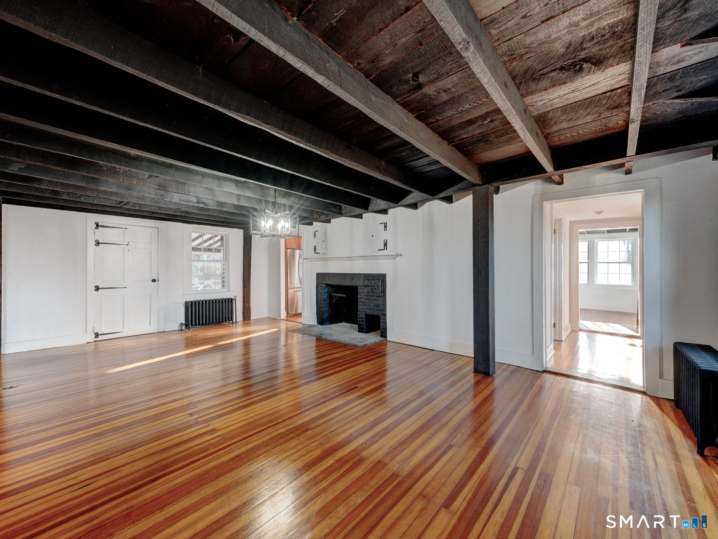 668 Middle Turnpike Mansfield, CT 06268 - Photo 12 of 37