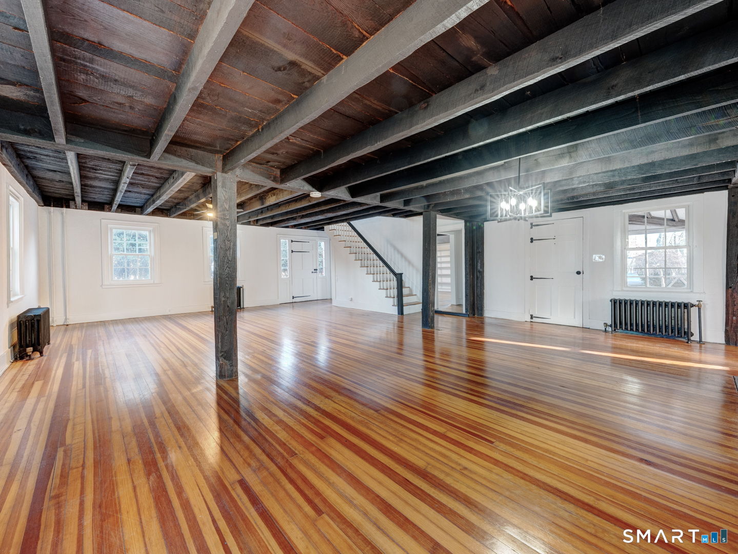 668 Middle Turnpike Mansfield, CT 06268 - Photo 13 of 37